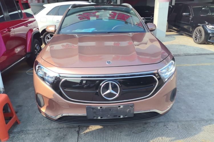 Mercedes-Benz EQA Class 2023 صورة سيارة #3