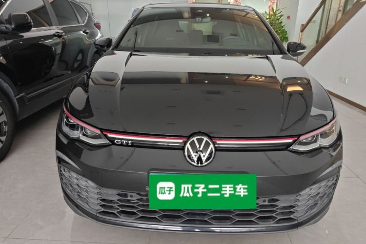 Volkswagen GolfGTI 2021 car image #3