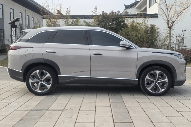 BYD Frigate 07 2023 imagem de carro #3