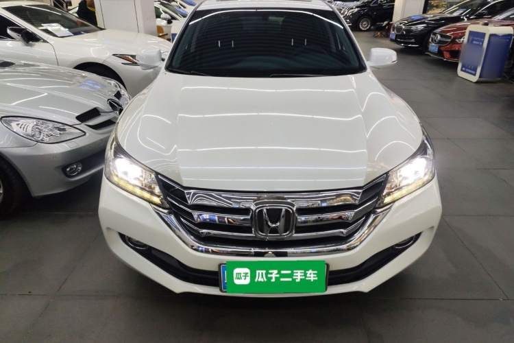 Honda Accord 2014 car image #3