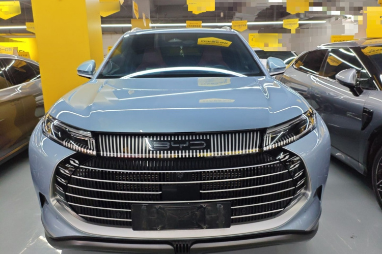 BYD Frigate 07 2023 #3 BYD Frigate 07 2023 car image #3