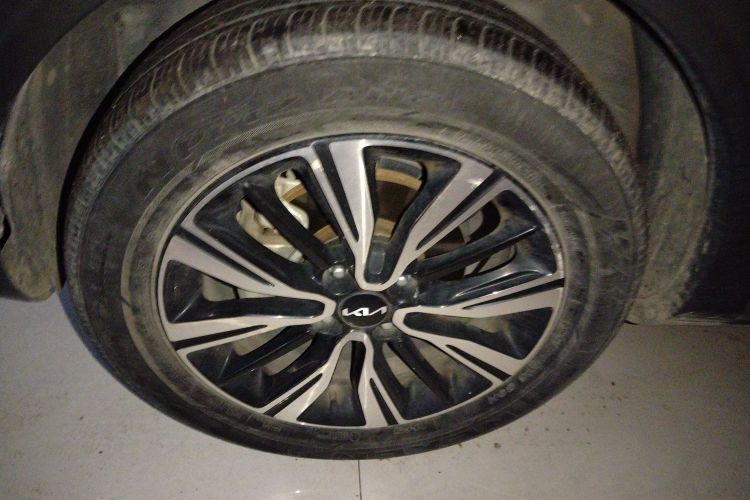 起亚 奕跑 2023 汽车图片 #3