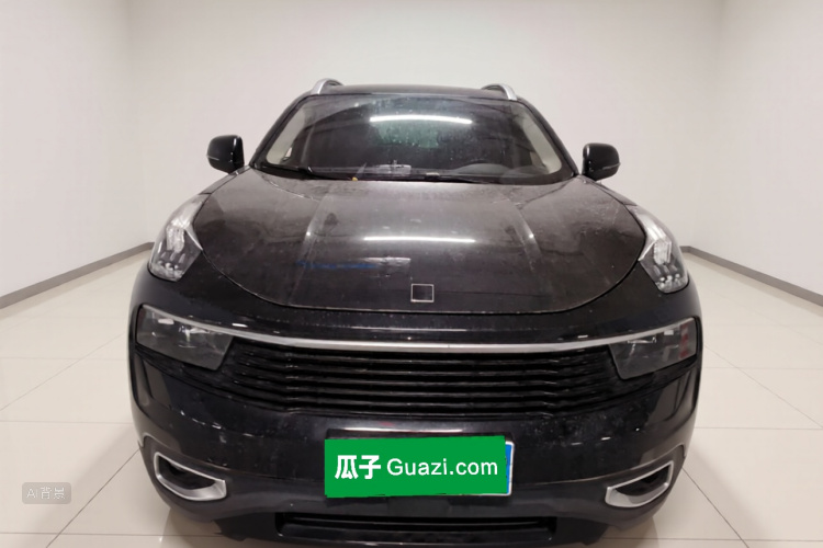 Lynk & Co 01 2019 #3 Lynk & Co 01 2019 car image #3