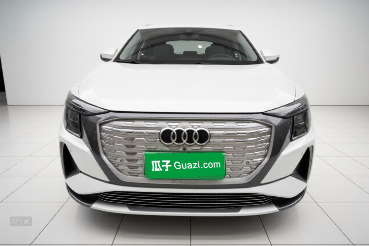 Audi Q5 e-tron 2022 #3 Audi Q5 e-tron 2022 صورة سيارة #3