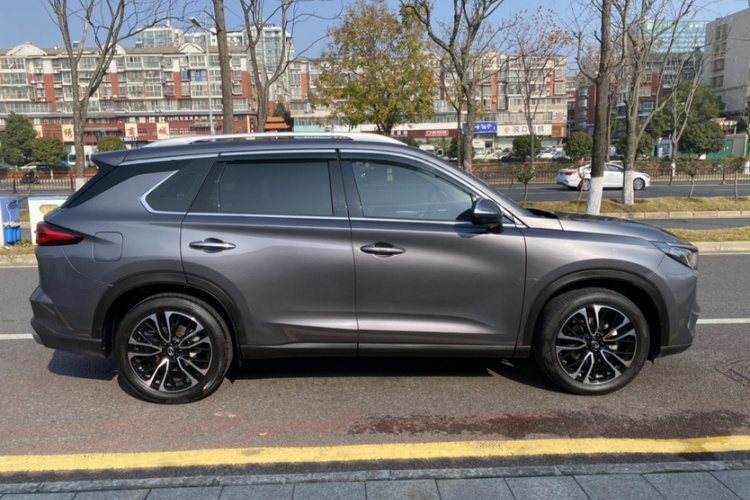 GAC Trumpchi GS4 PLUS 2022 #3 GAC Trumpchi GS4 PLUS 2022 car image #3