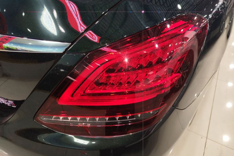 Mercedes-Benz C Class 2021 car image #3