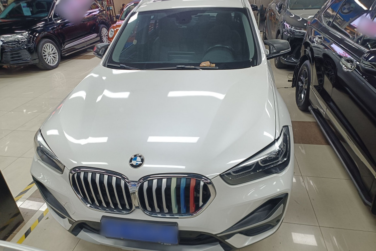 BMW X1 2021 car image #3