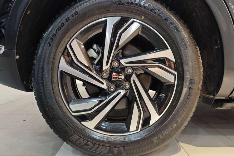 HongQi HS5 2022 car image #3