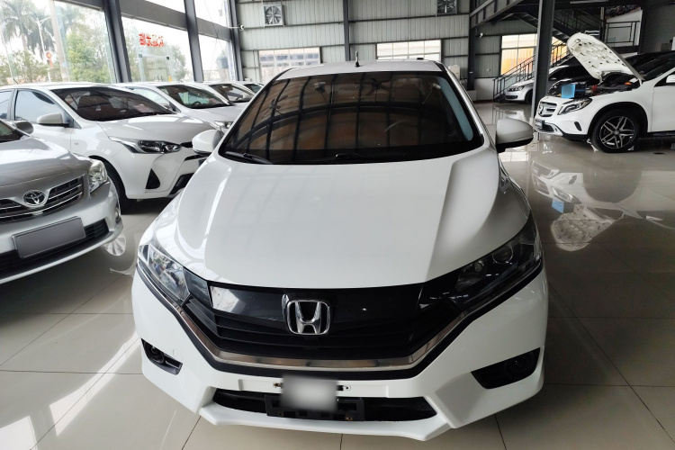 Honda Greiz 2016 صورة سيارة #3