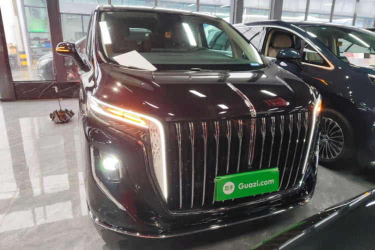 HongQi HQ9 PHEV 2024 #3 HongQi HQ9 PHEV 2024 car image #3