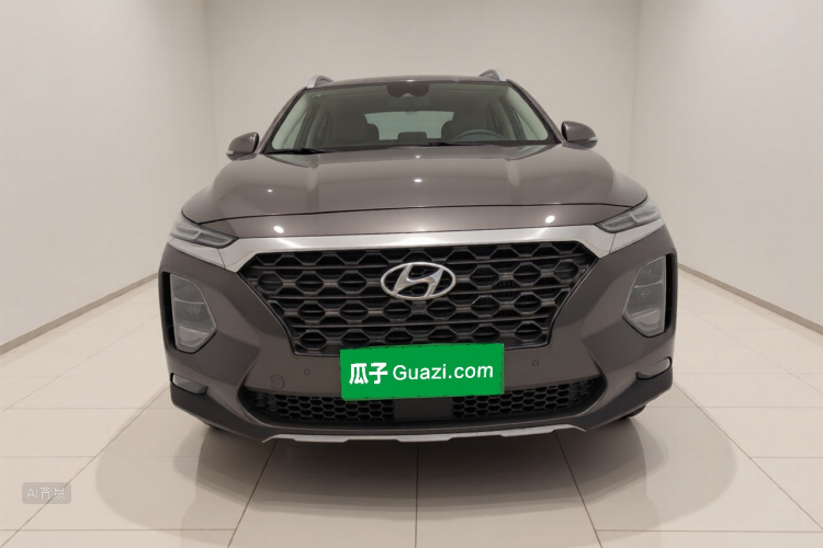 Hyundai Santa Fe 2021 car image #3