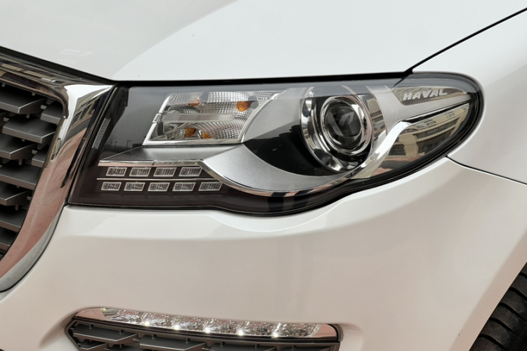 Haval H8 2018 car image #3
