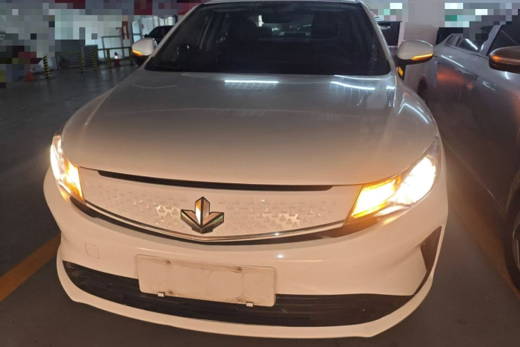 Livan Maple 60S 2024 imagen de coche #3