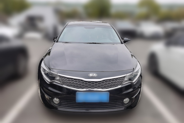 Kia K5 2017 car image #3