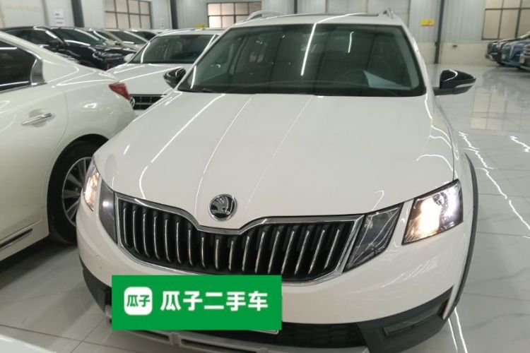 Skoda Octavia 2018 car image #3