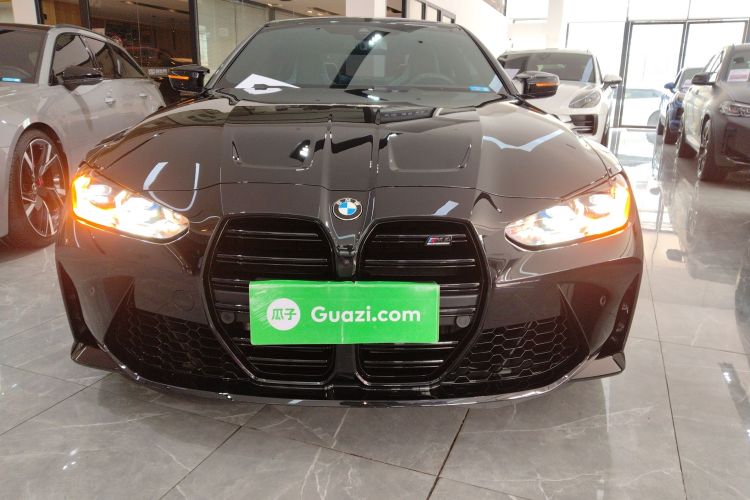 BMW M4 2024 immagine di auto #3