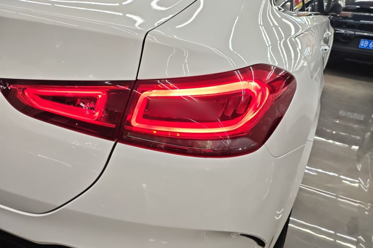 奔驰 奔驰GLE轿跑新能源 2021 汽车图片 #3