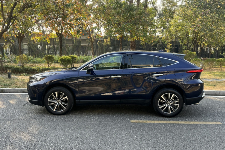 Toyota Harrier 2022 #3 Toyota Harrier 2022 immagine di auto #3