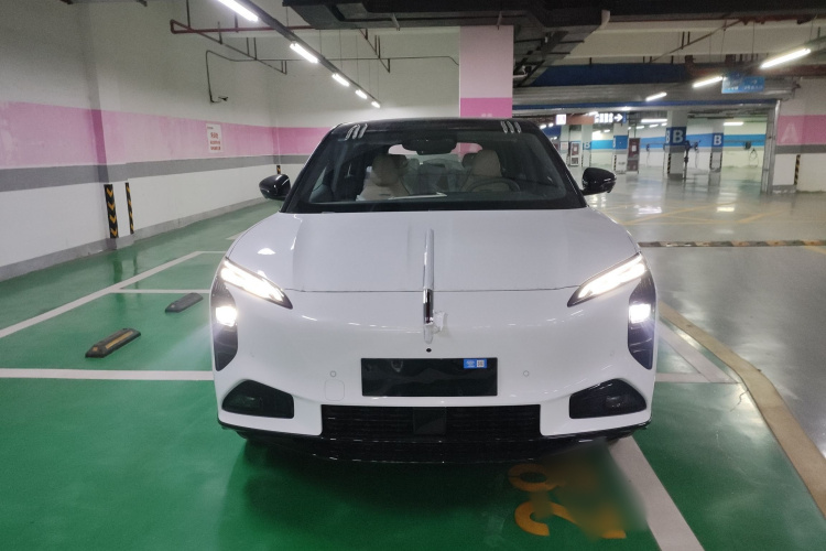 HongQi TianGong 08 2025 car image #3