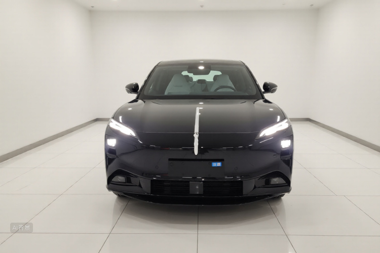 HongQi TianGong 08 2025 car image #3