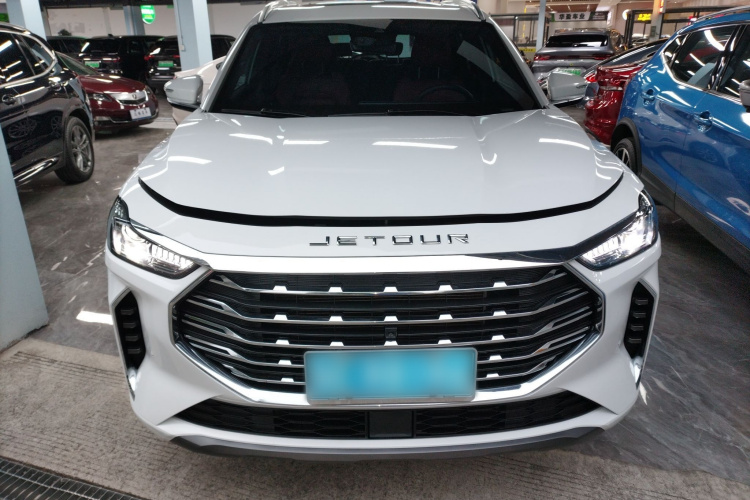 Jetour X70 PLUS 2023 car image #3