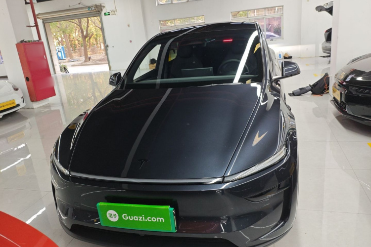 特斯拉 Model Y L 2025 汽车图片 #3