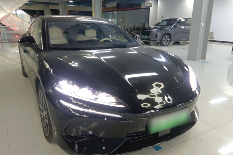 Denza Z9 2024 immagine di auto #3