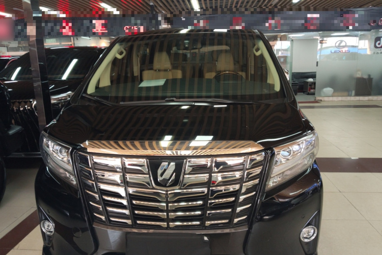 Toyota Alphard 2017 car image #3