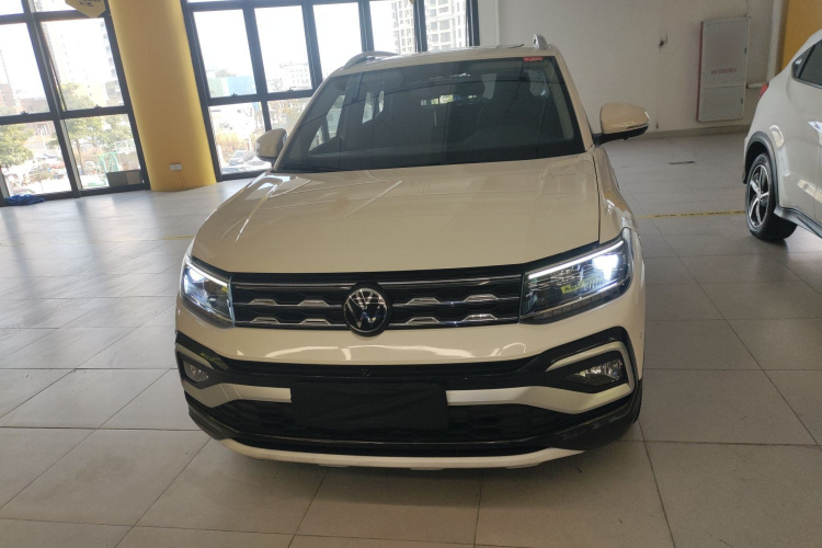 Volkswagen T-Cross 2021 car image #3