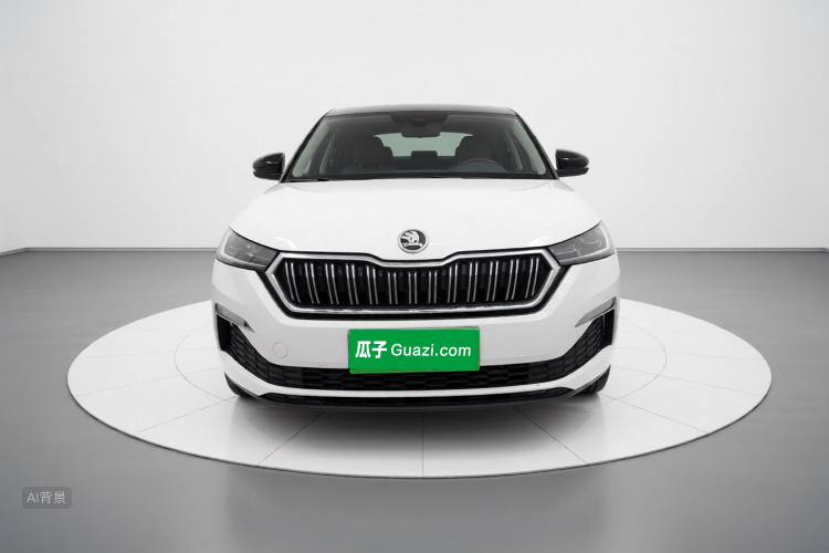 Skoda Kamiq 2022 immagine di auto #3
