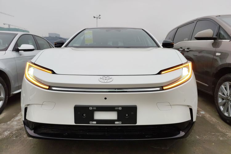 Toyota bZ5 2025 #3 Toyota bZ5 2025 imagem de carro #3