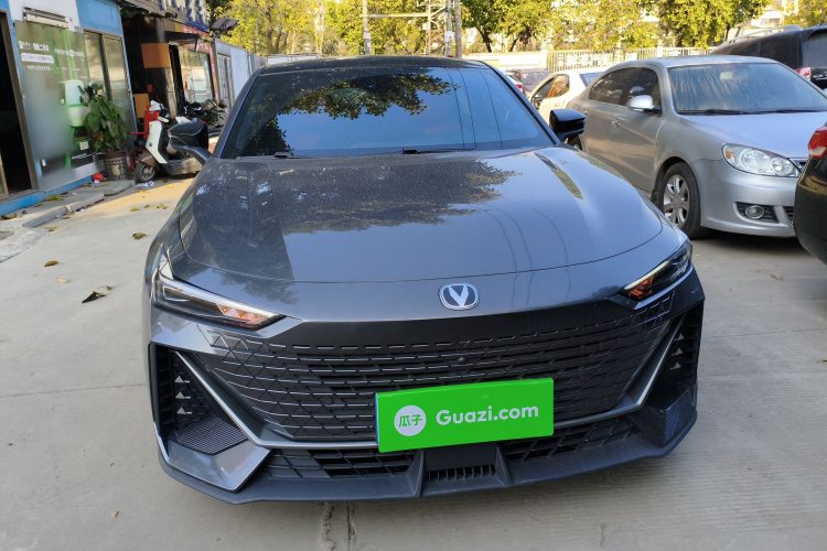 Changan UNI-V 2022 car image #3