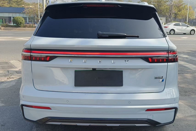 GEELY Monjaro 2022 صورة سيارة #3