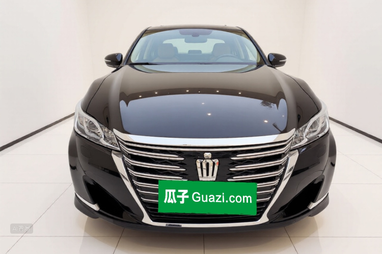 丰田 皇冠 2017 汽车图片 #3