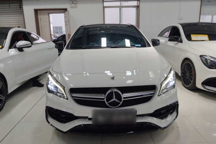 Mercedes-Benz CLA AMG 2018 car image #3