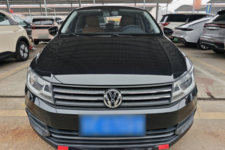 Santana 2019 car image #3
