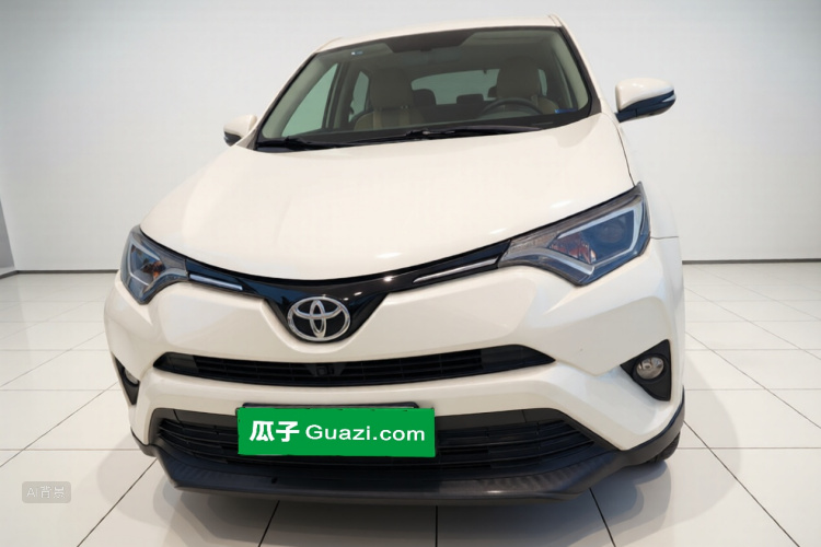Toyota RAV4 2018 #3 Toyota RAV4 2018 car image #3