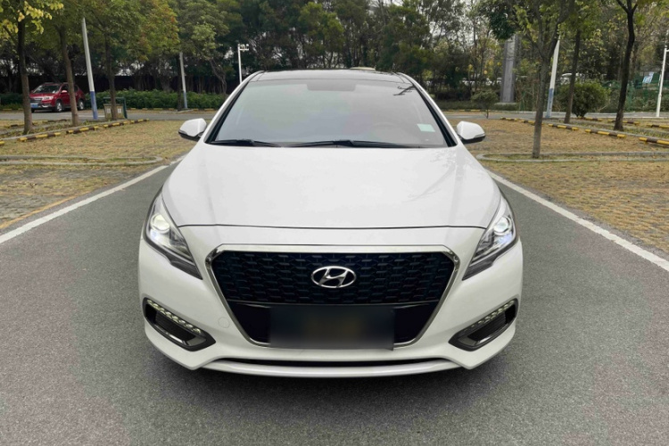 Hyundai Sonata 2017 immagine di auto #3