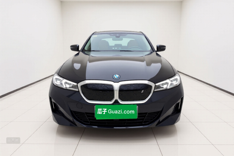 BMW i3 2024 immagine di auto #3