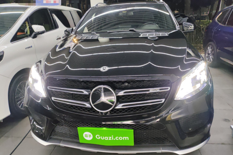 Mercedes-Benz GLE AMG 2018 car image #3