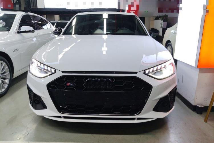 Audi A4L 2020 #3 Audi A4L 2020 car image #3