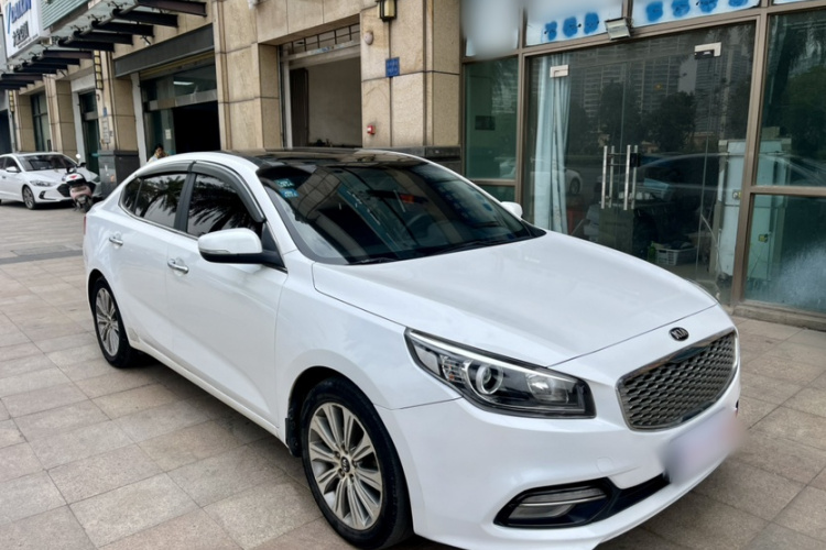 起亚 起亚K4 2016 汽车图片 #3