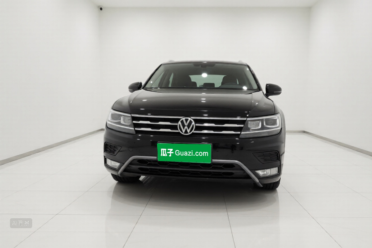 Volkswagen Tiguan L 2021 #3 Volkswagen Tiguan L 2021 car image #3