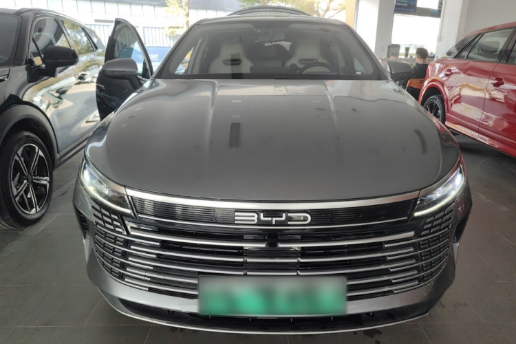 BYD Destroyer 05 2024 #3 BYD Destroyer 05 2024 car image #3