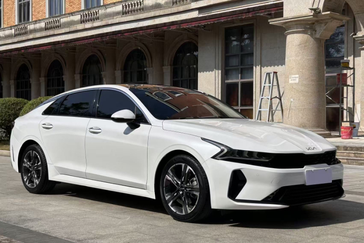 起亚 起亚K5 2022 汽车图片 #3