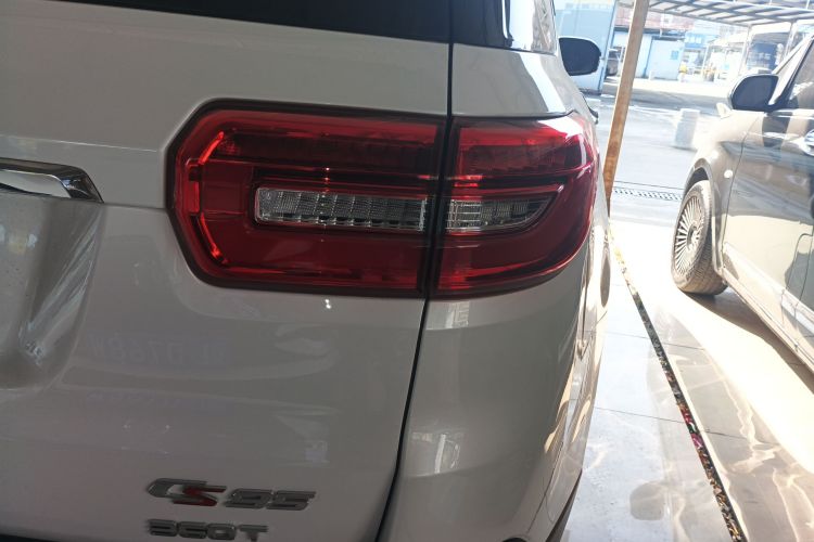 Changan CS95 2017 car image #3