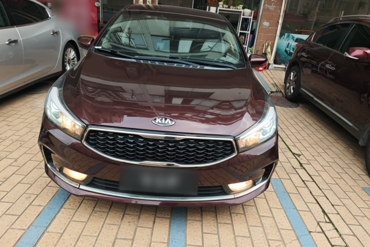 Kia K3 2016 car image #3