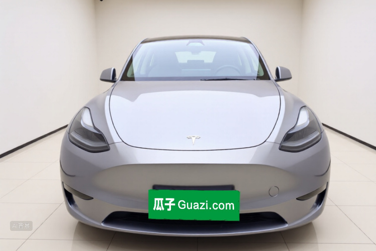 Tesla Model Y 2024 car image #3