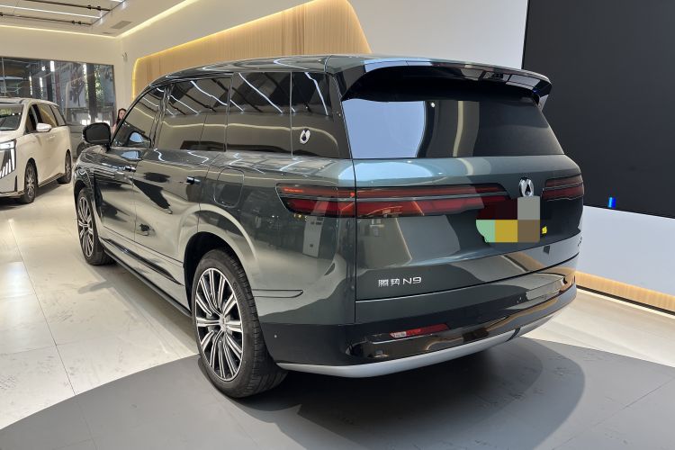 Denza N9 2025 car image #3