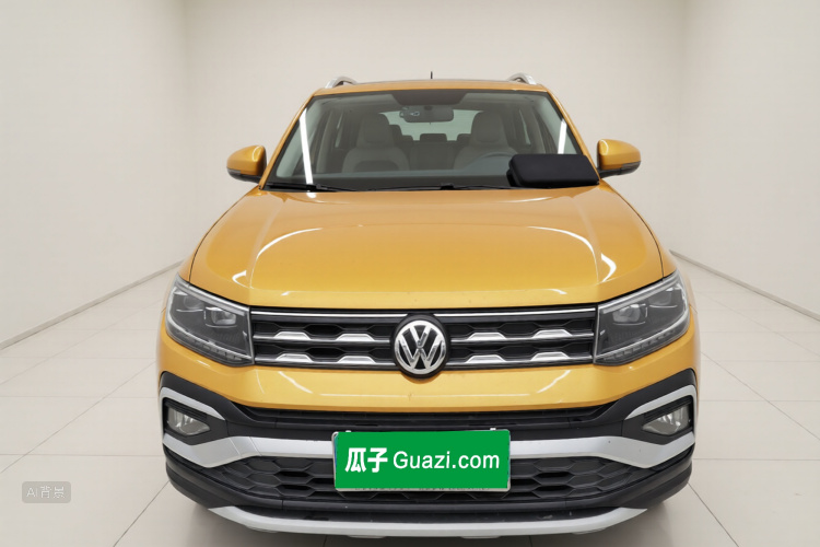 Volkswagen T-Cross 2019 #3 Volkswagen T-Cross 2019 car image #3